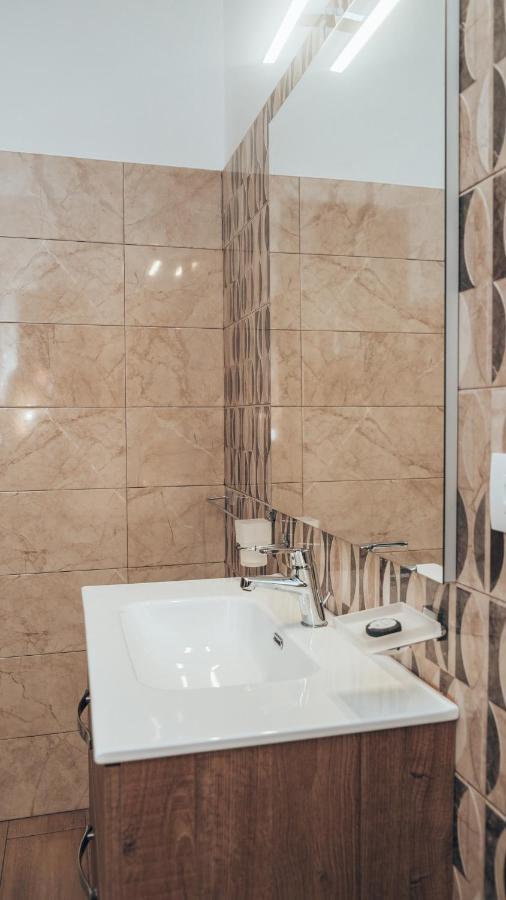 Guesthouse Aschenez Reggio Calabria Exterior photo