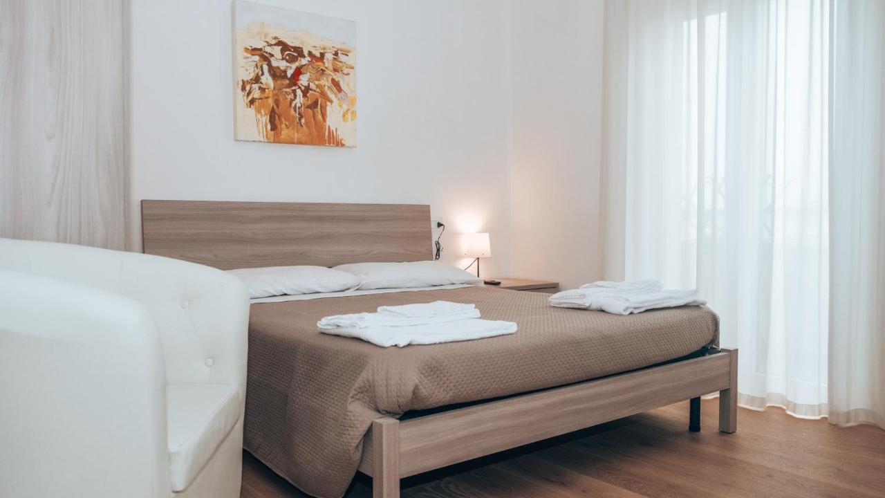 Guesthouse Aschenez Reggio Calabria Exterior photo